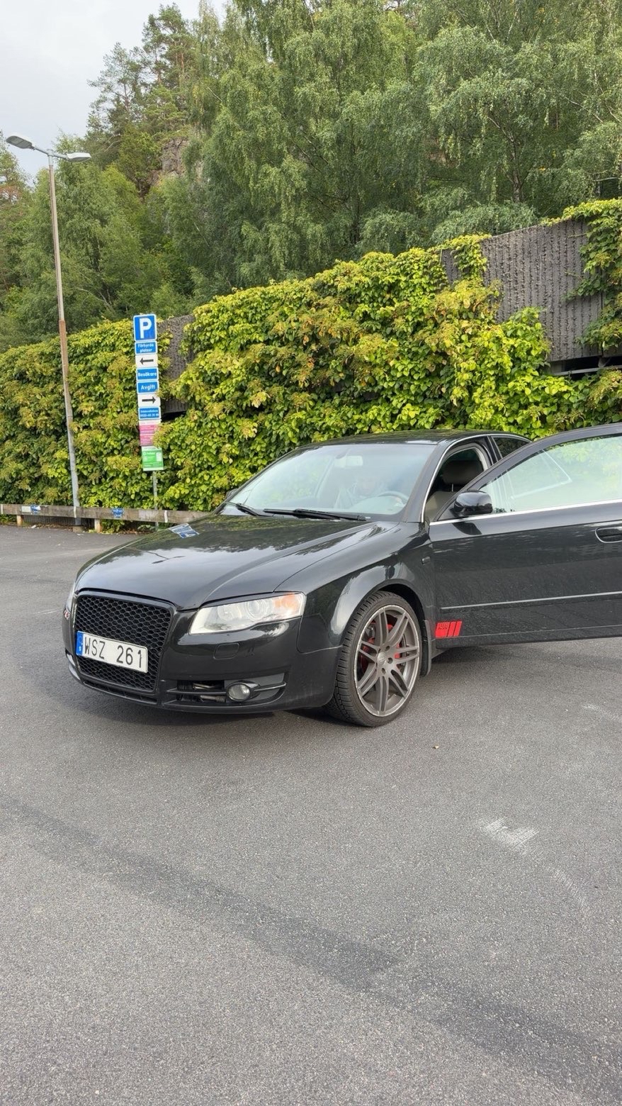 Audi A4 2.0 TFSI 2005, bild 2/4