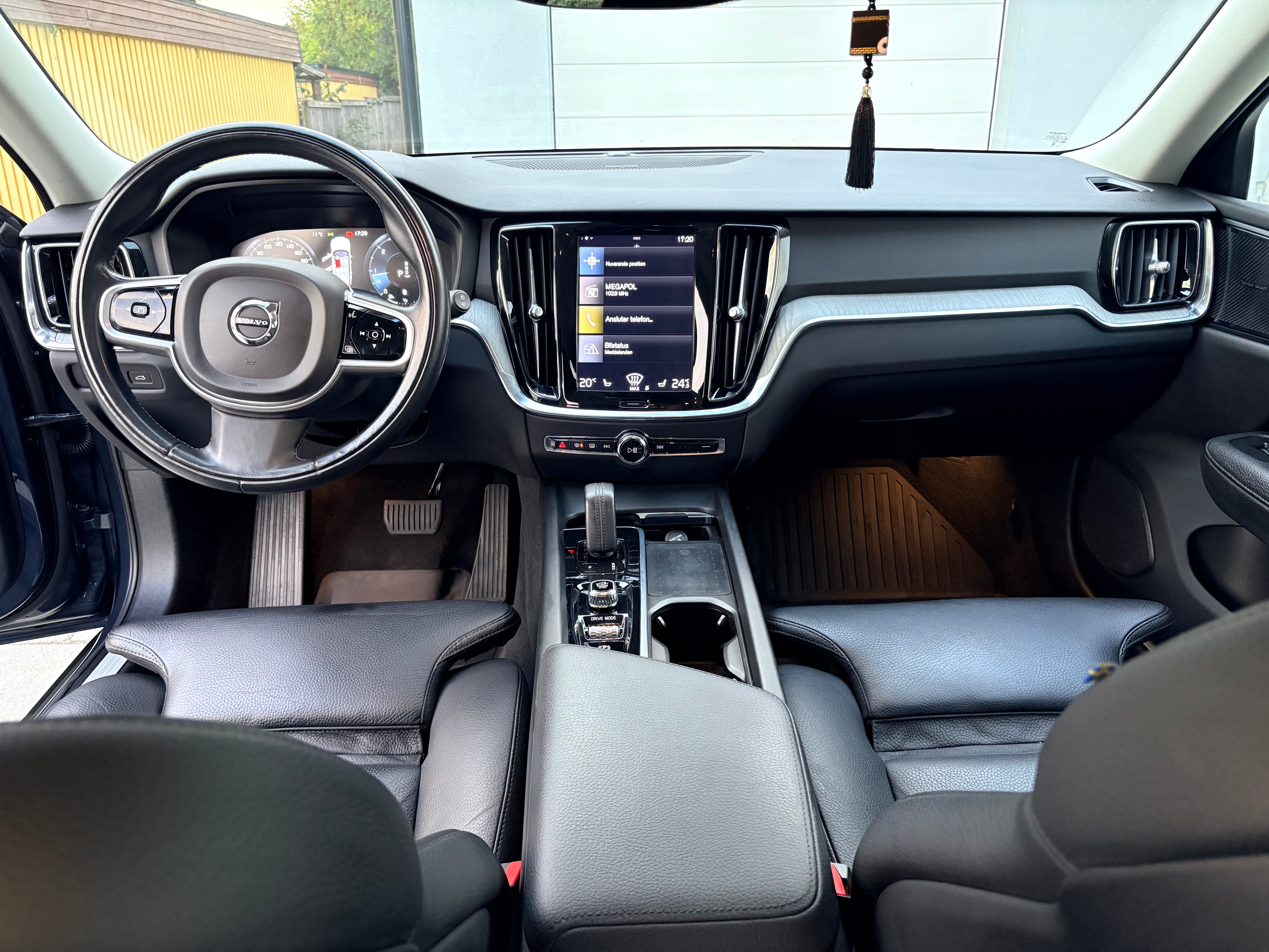 Volvo V60 Cross Country B4 Diesel 2021, bild 6/10