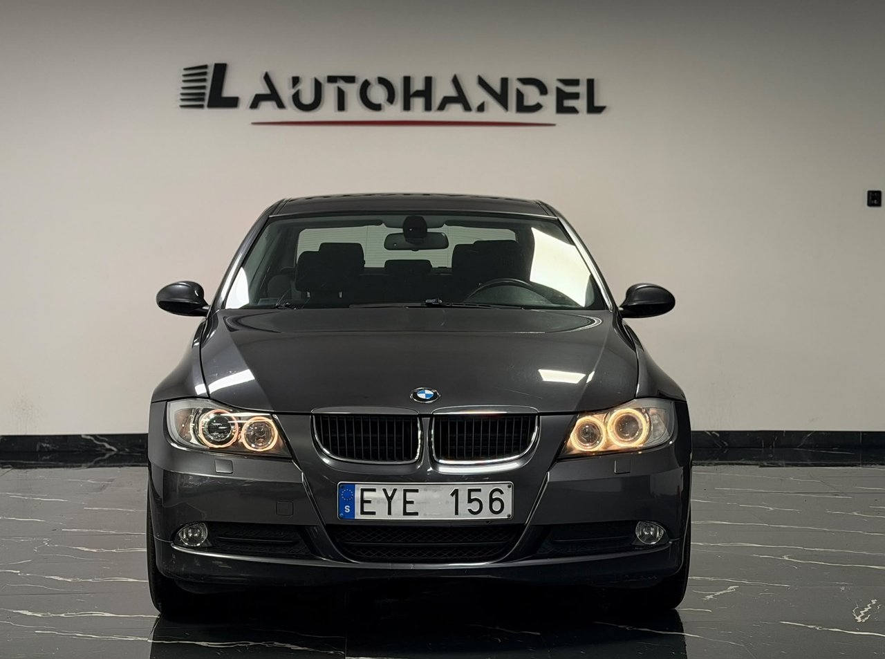 BMW 320d Advantage 2008, bild 2/10