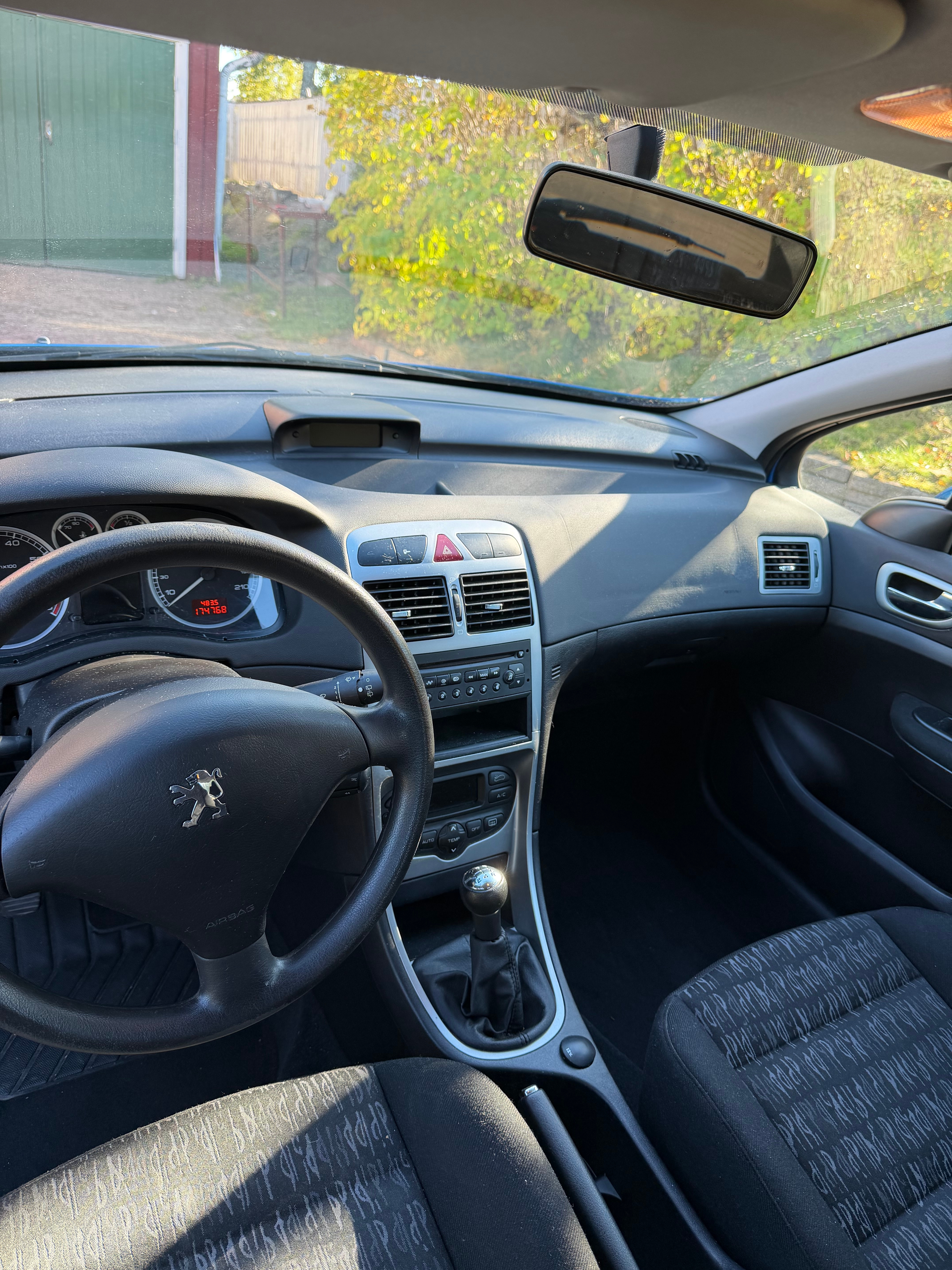 Peugeot 307 5-dörrar 2.0 Manuell 2003, bild 7/7