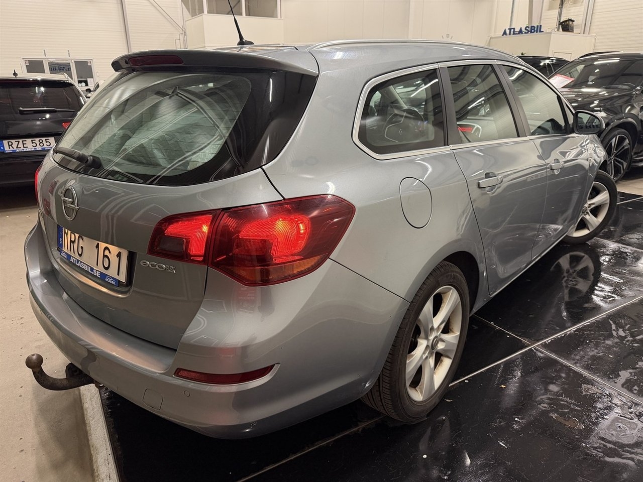 Opel Astra 1.7 CDTI Enjoy 2012, bild 4/10
