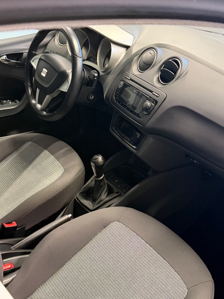 Seat Ibiza 5-dörrar 1.4 16v Style Euro 4 2009, bild 7/10