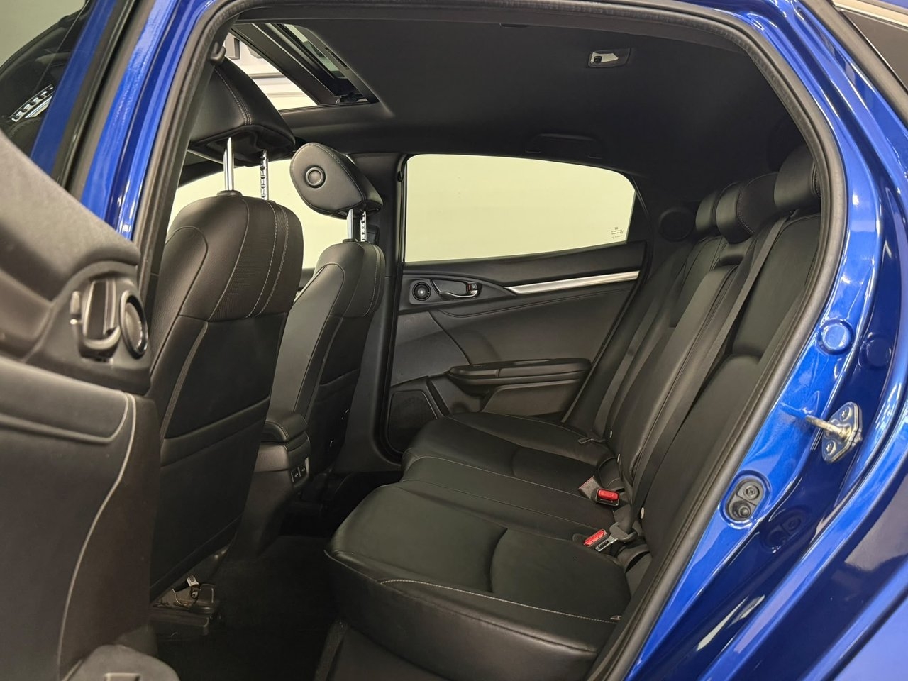 Honda Civic 1.0 Turbo Executive 2017, bild 9/10