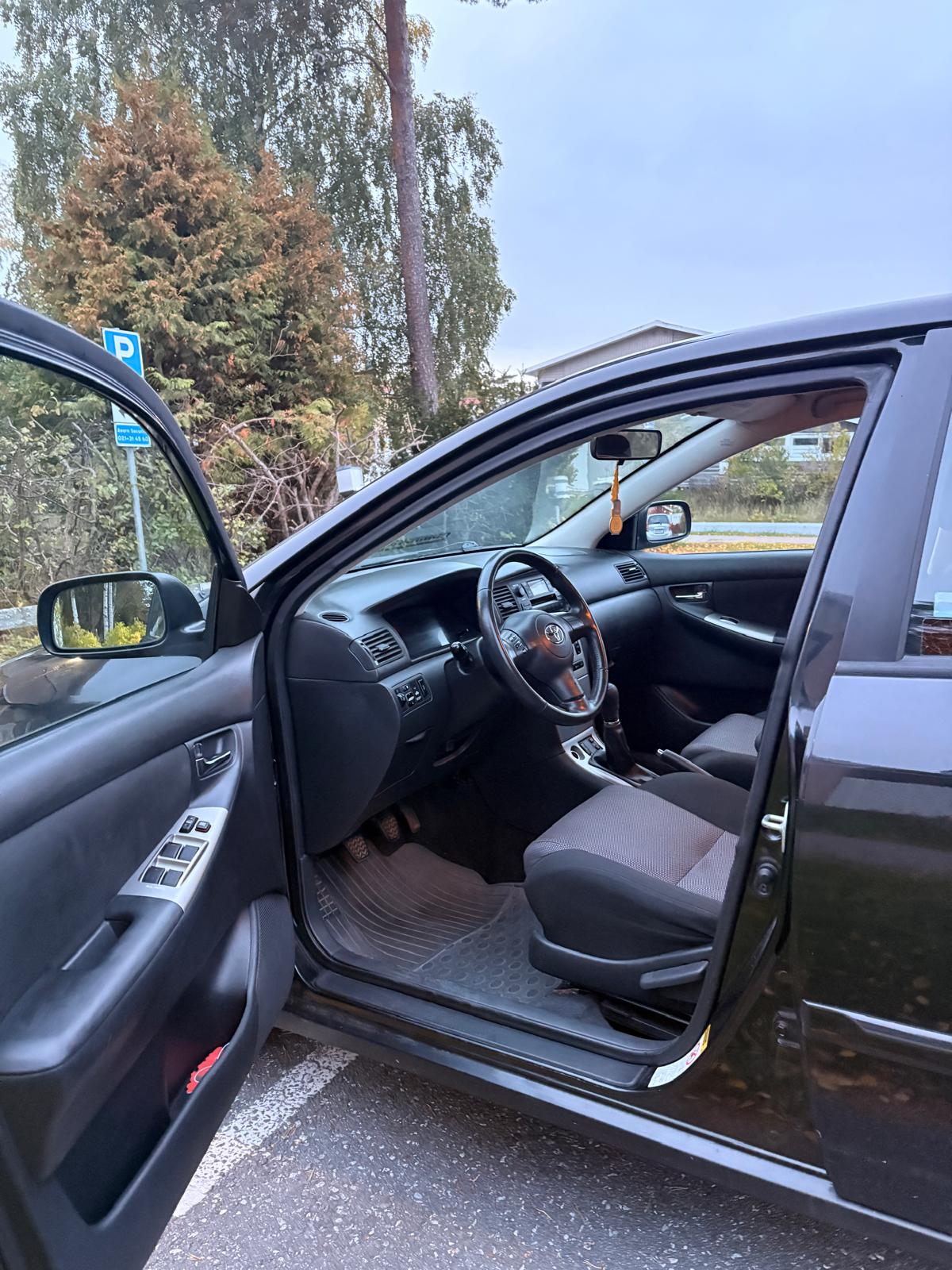 Toyota Corolla 2007, bild 6/10