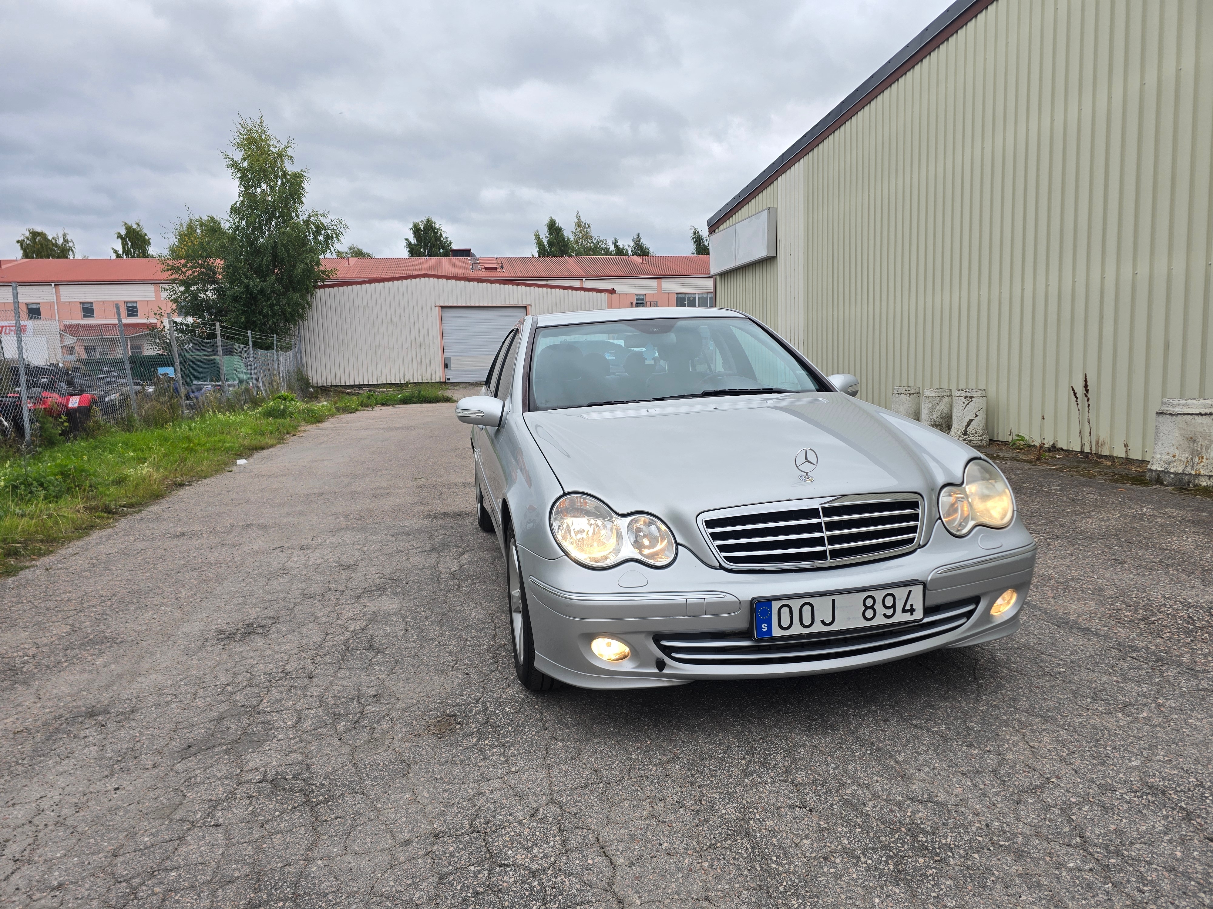 Mercedes-Benz C 2007, bild 6/10
