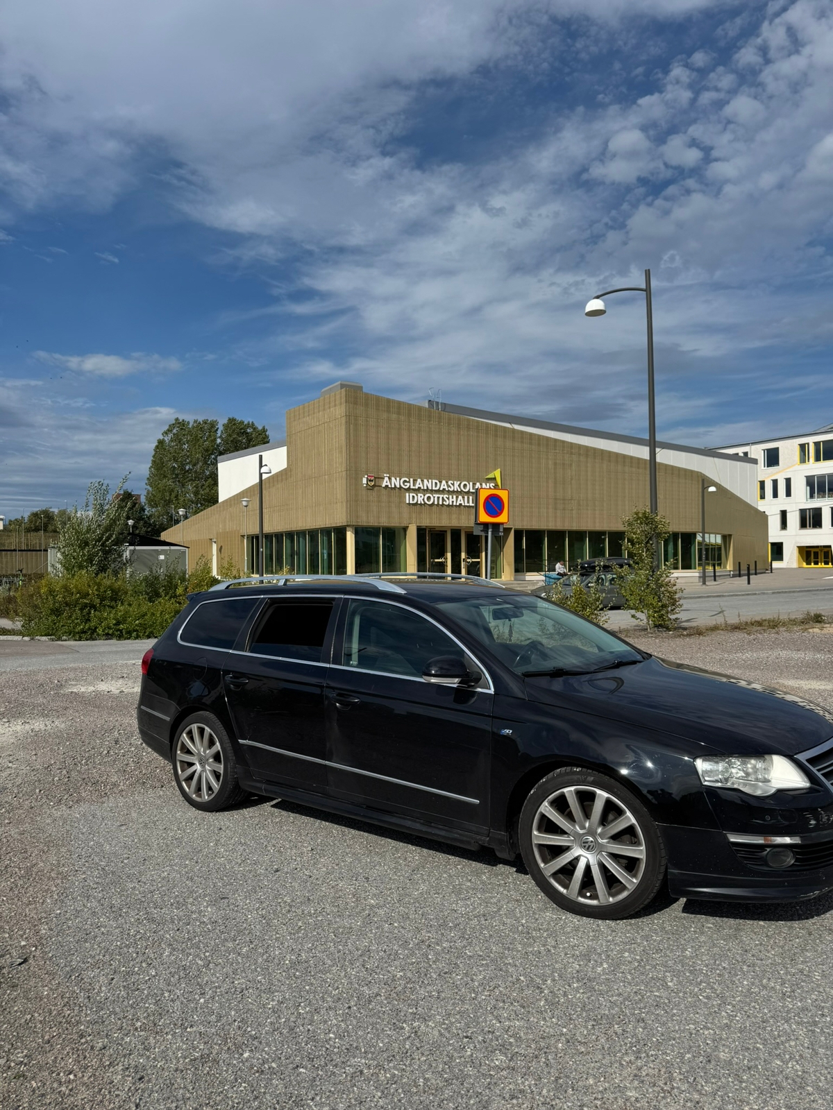 Volkswagen Passat 2010, bild 3/5