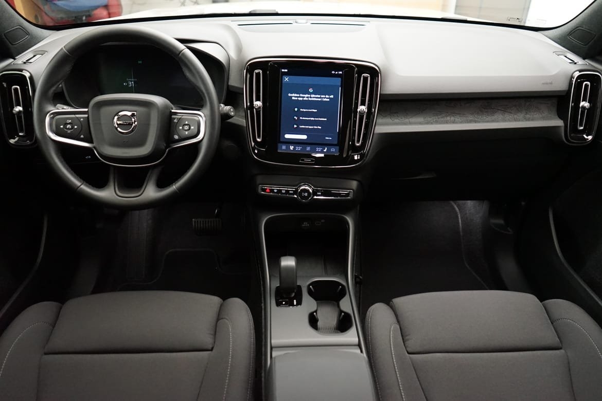 Volvo EX40 2026, bild 6/10