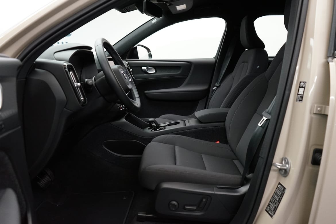 Volvo EX40 2026, bild 5/10