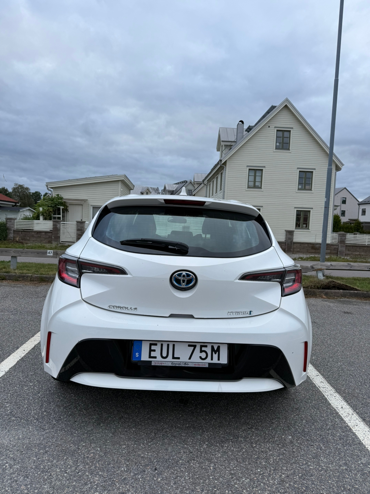 Toyota Corolla Hybrid e-CVT 2021, bild 5/7