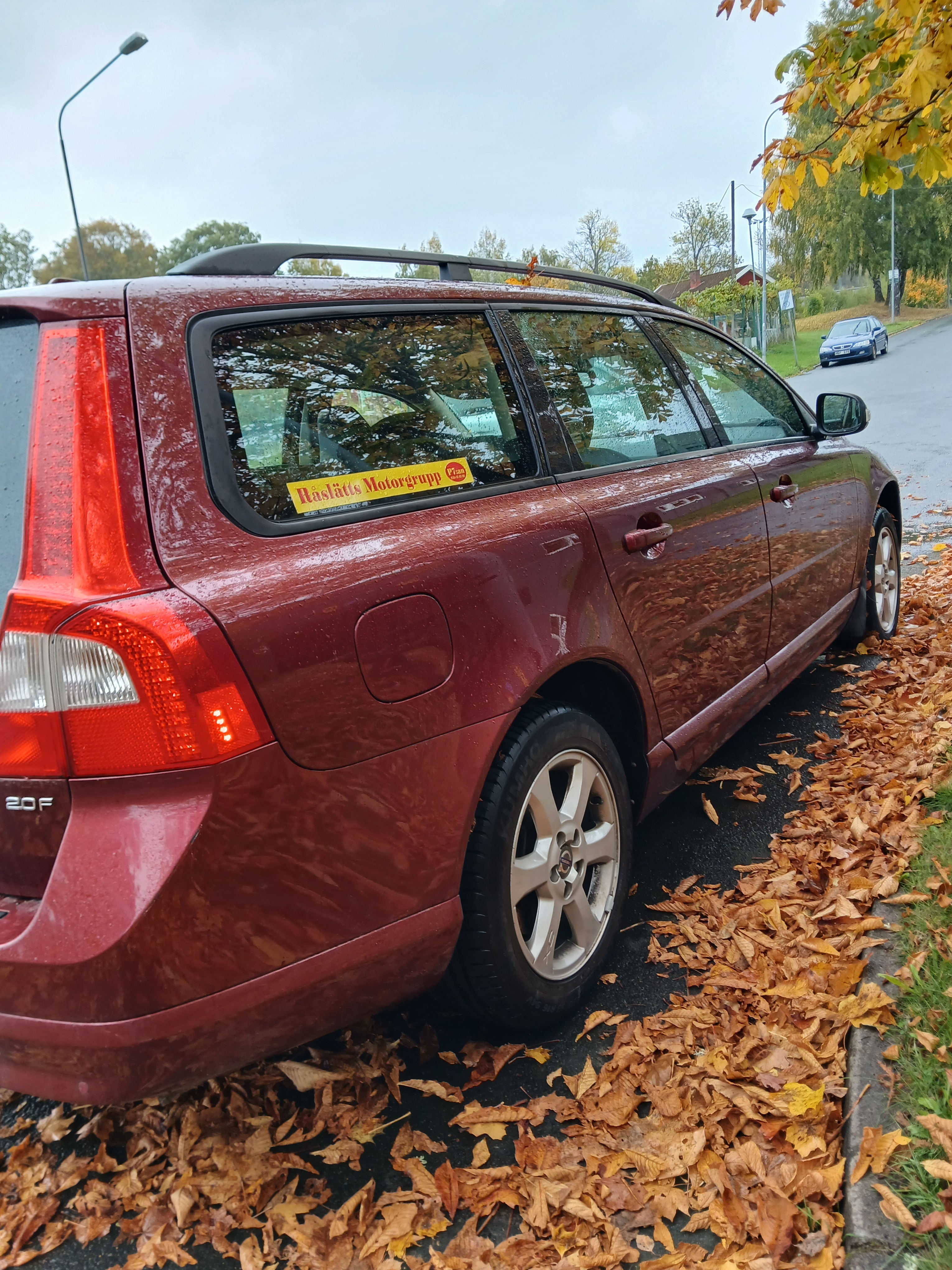 Volvo V70 2.0F Manuell 2009, bild 4/8