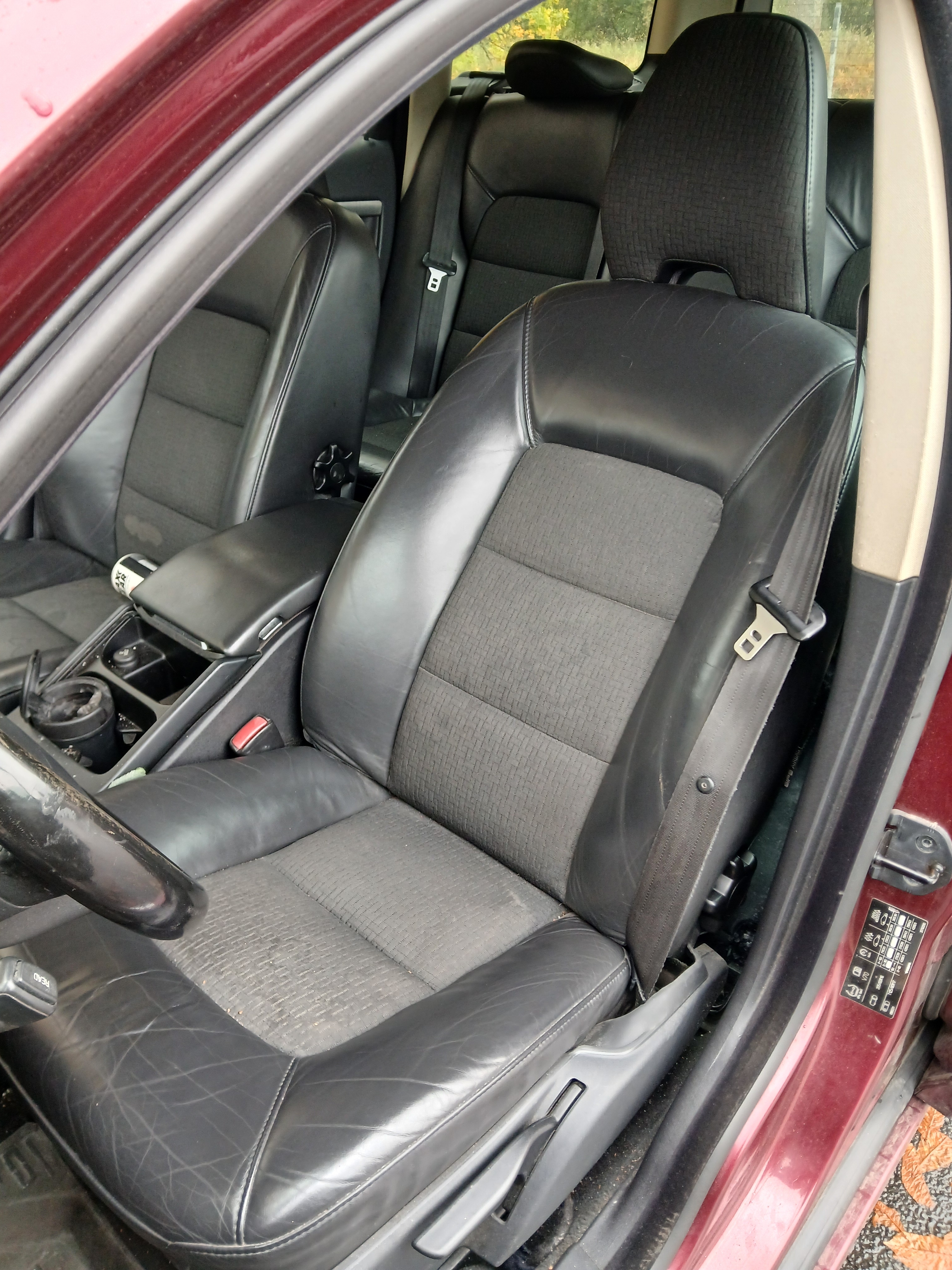 Volvo V70 2.0F Manuell 2009, bild 7/8