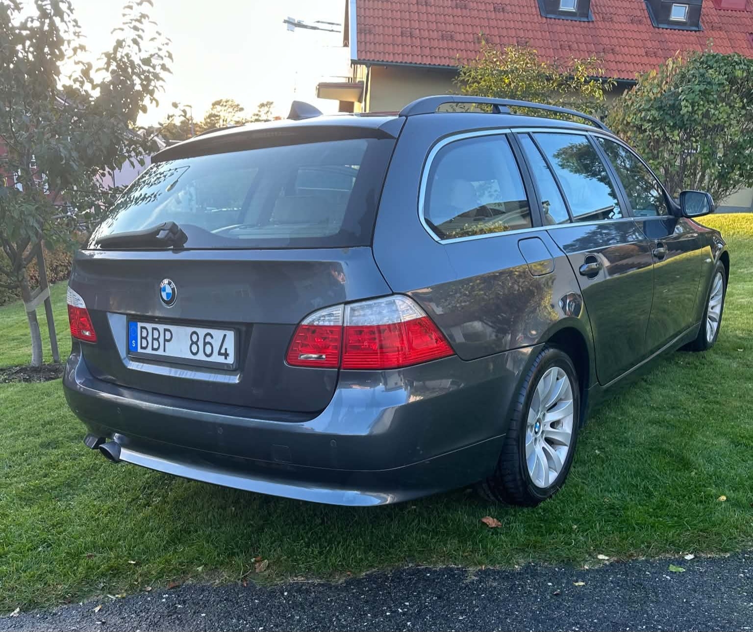 BMW 520 i Touring Manuell 2010, bild 3/5