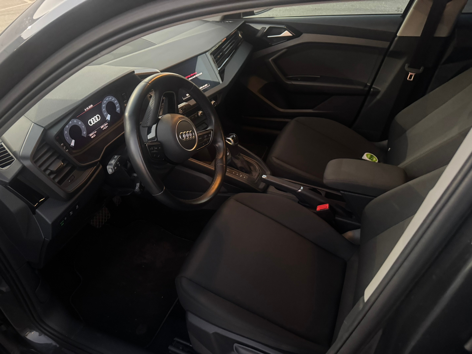 Audi A1 Sportback 30 TFSI S Tronic 2021, bild 6/8