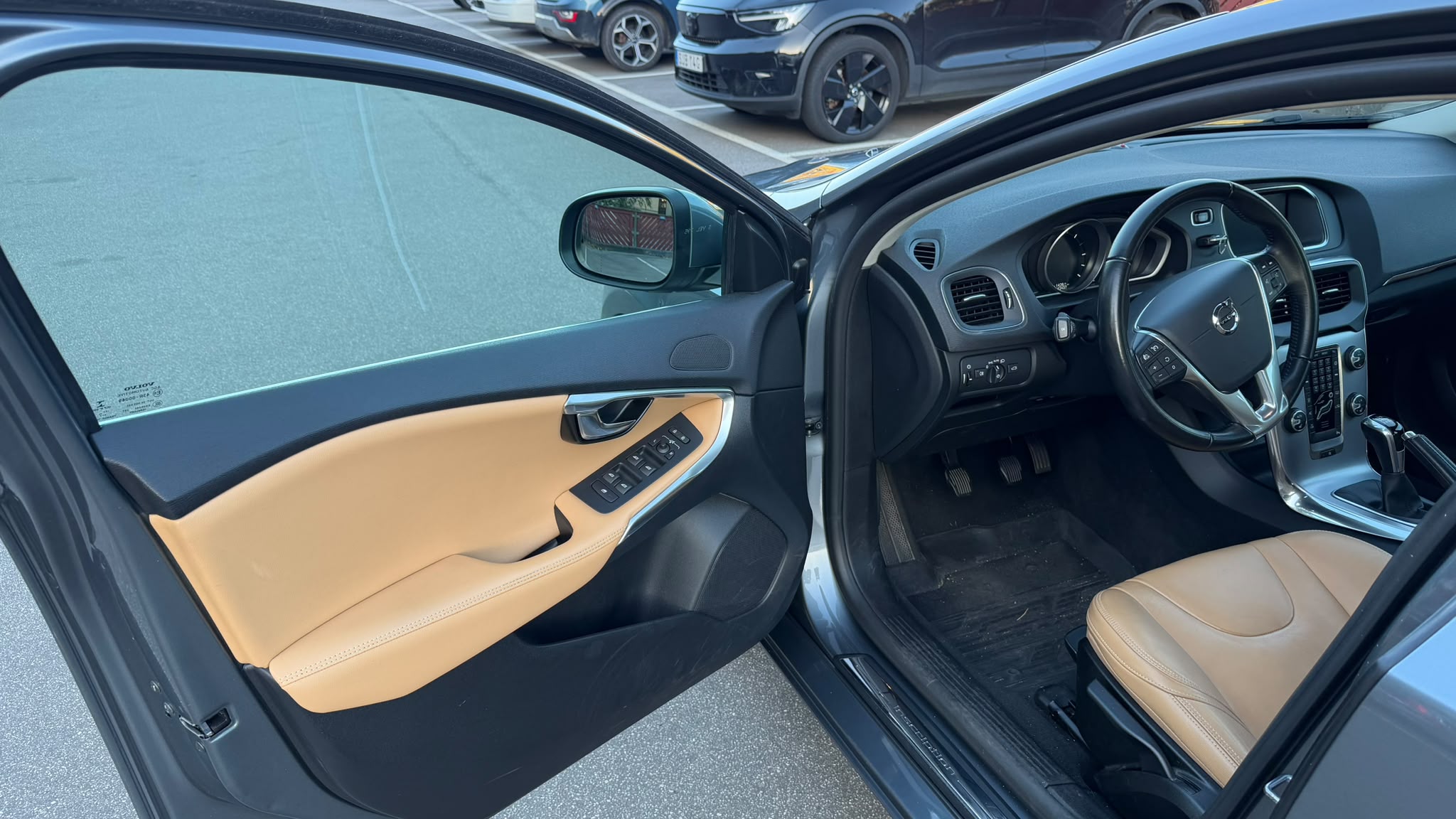 Volvo V40 D4 Manuell 2017, bild 5/10