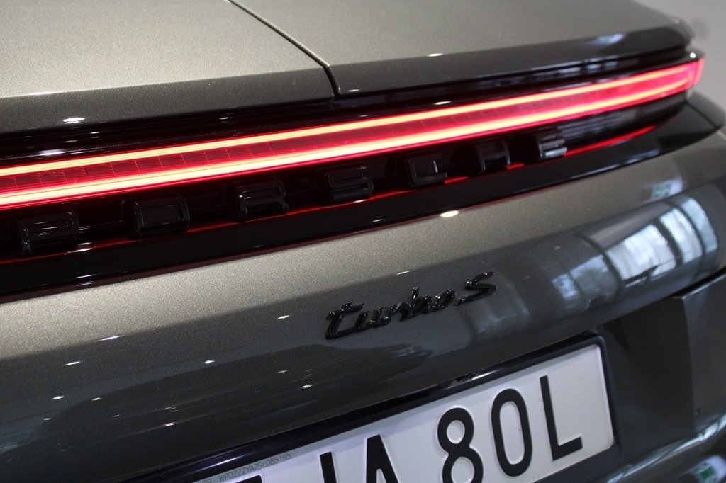 Porsche Panamera TURBO S E-HYBRID 2025, bild 7/10