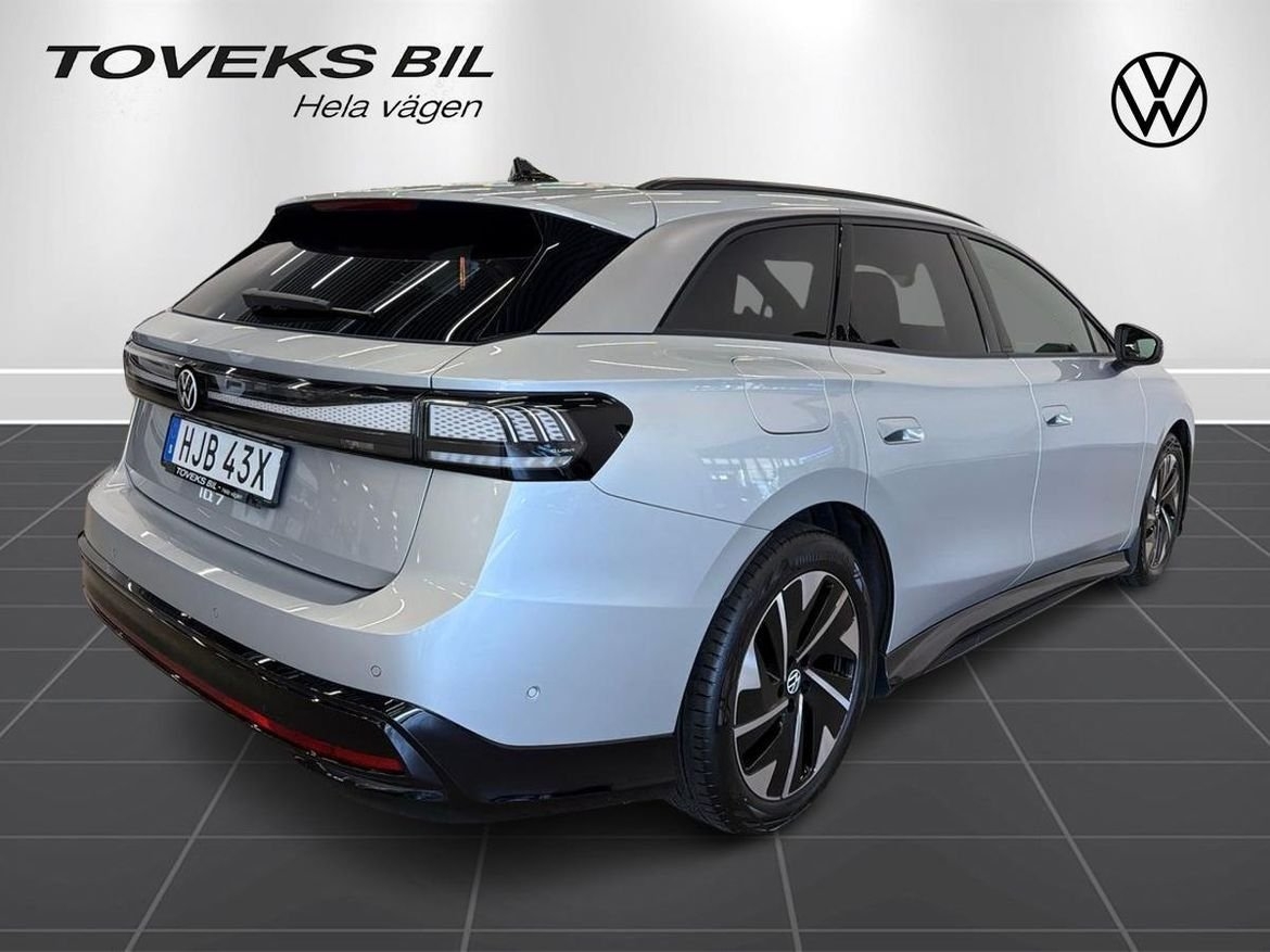 Volkswagen ID.7 Pro S Tourer 2027, bild 3/10