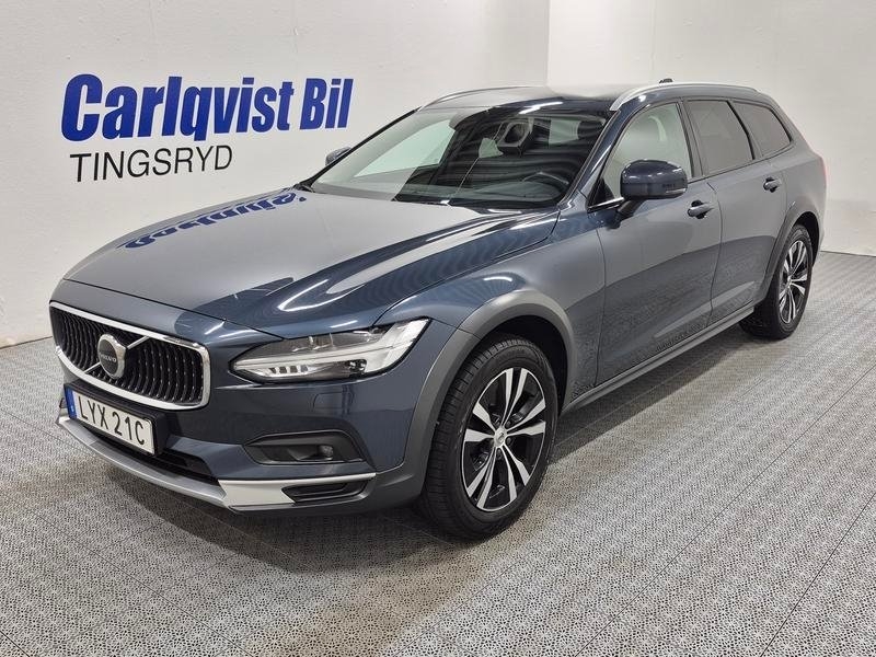 Volvo V90 Cross Country B4