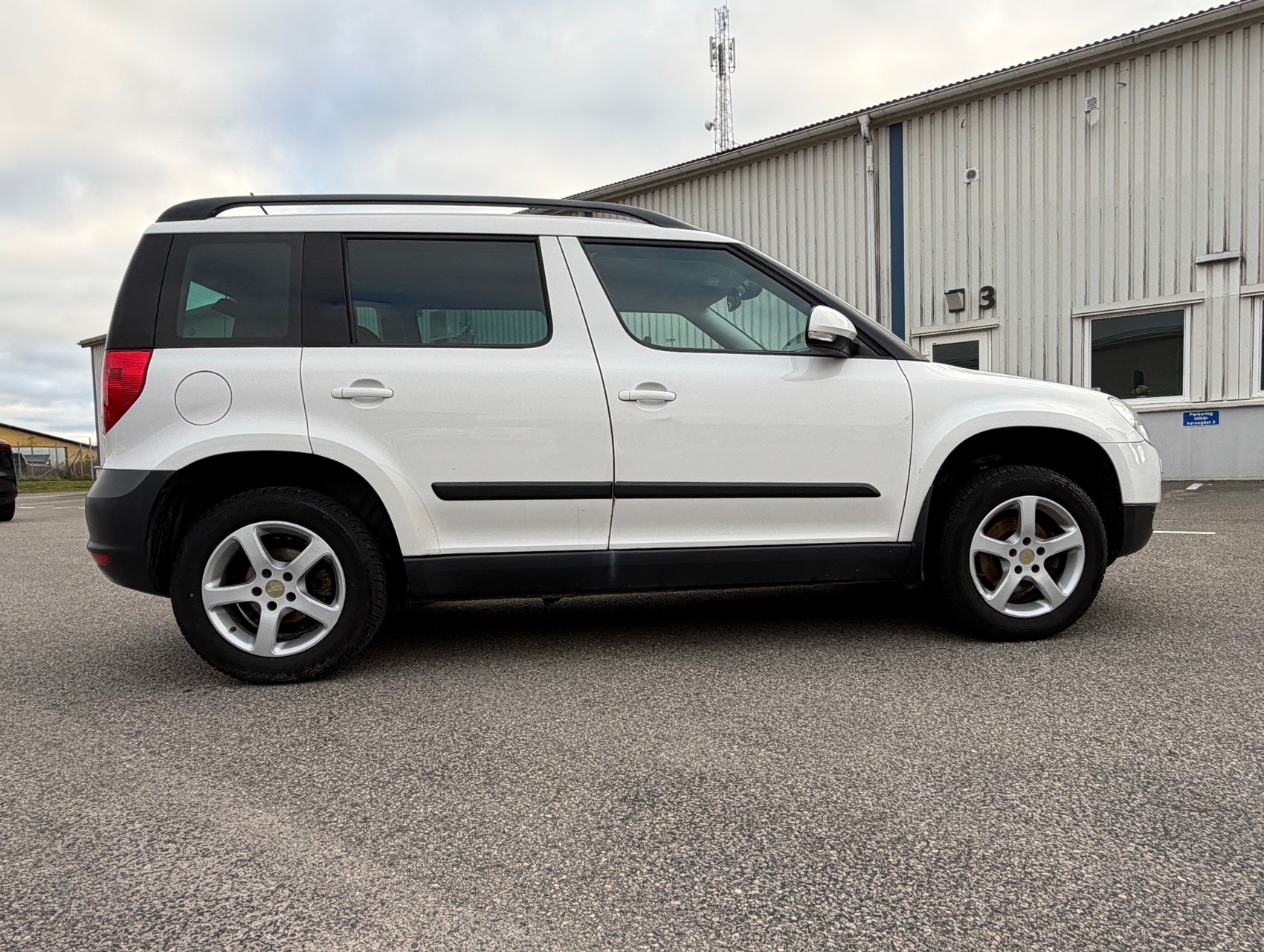 Skoda Yeti 1.2 TSI 2012, bild 4/8