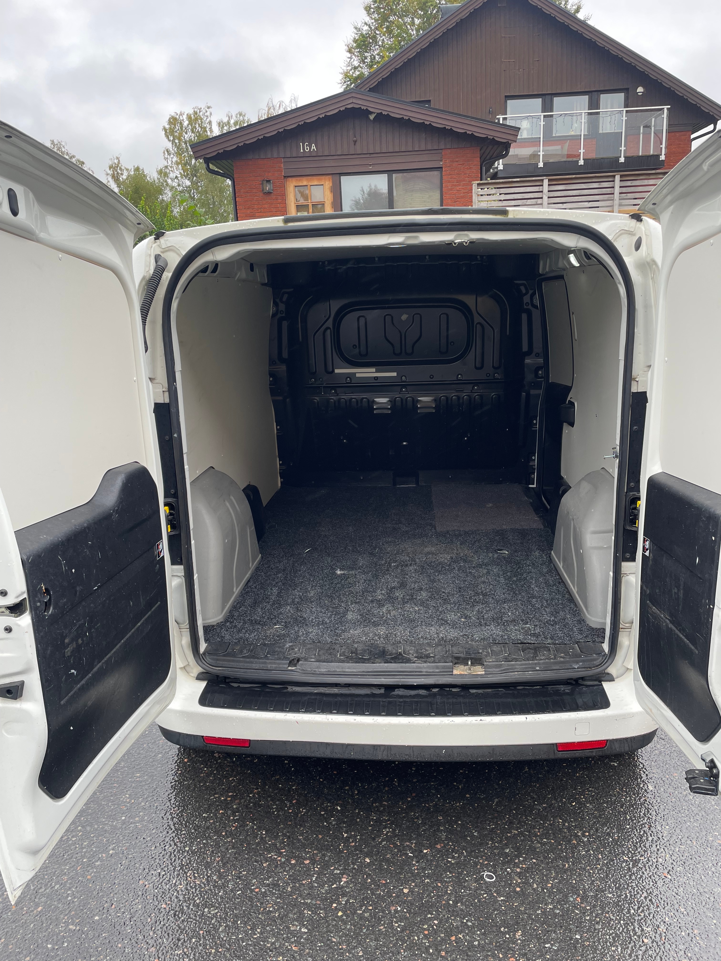 Opel Combo Van 2.4t 1.3 CDTI Manuell 2017, bild 5/10