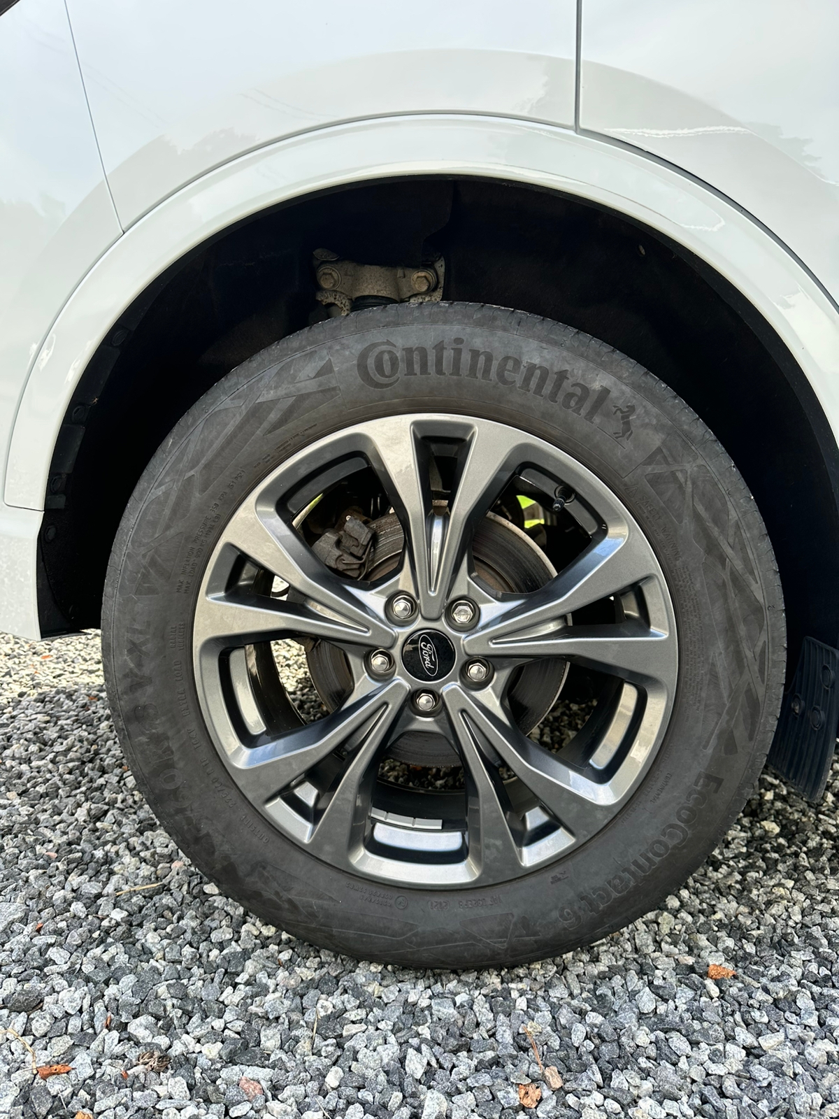 Ford Kuga Plug-In Hybrid E-CVT 2022, bild 7/9