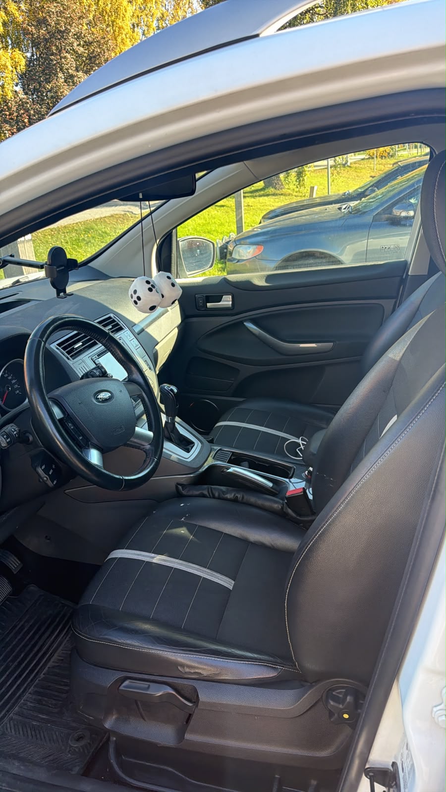 Ford Kuga 2.0 TDCi AWD Powershift 2012, bild 7/7