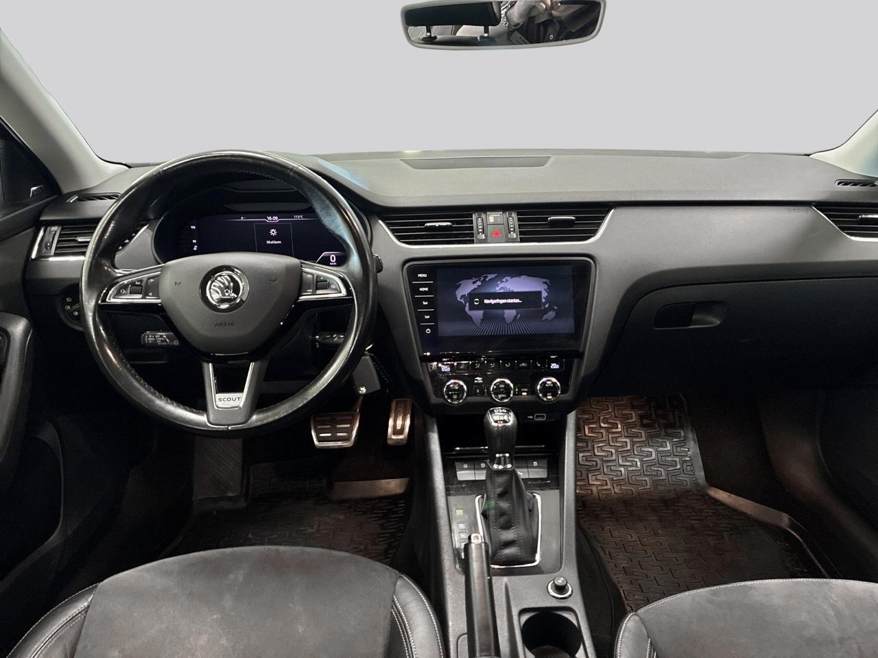 Skoda Octavia Scout 2.0 TDI 2019, bild 7/10