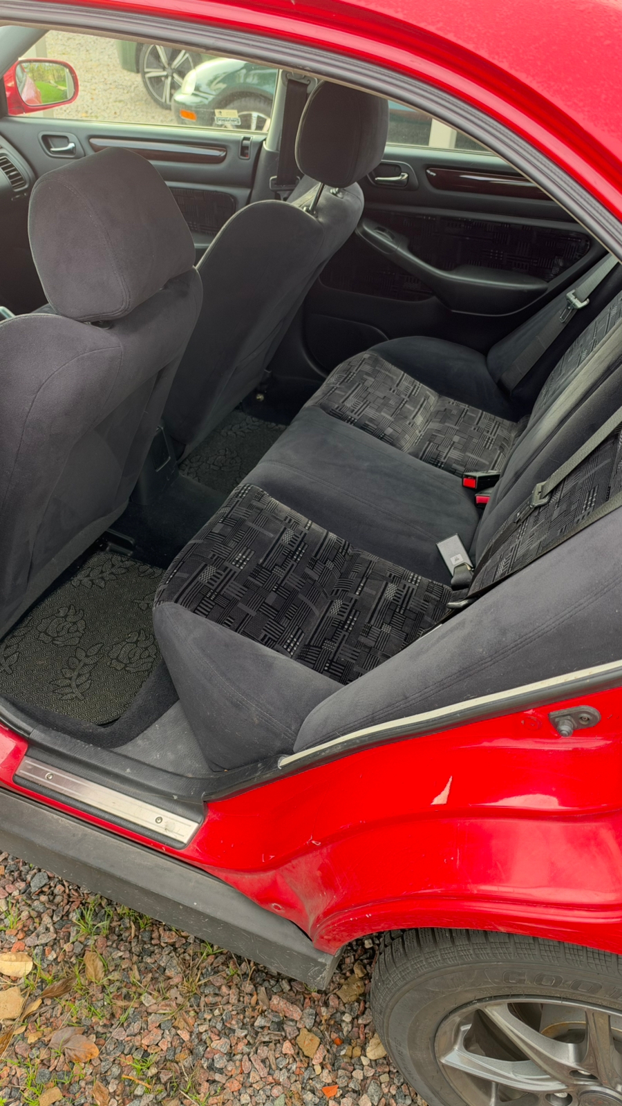 Honda Accord 2.0 Manuell 1999, bild 5/5
