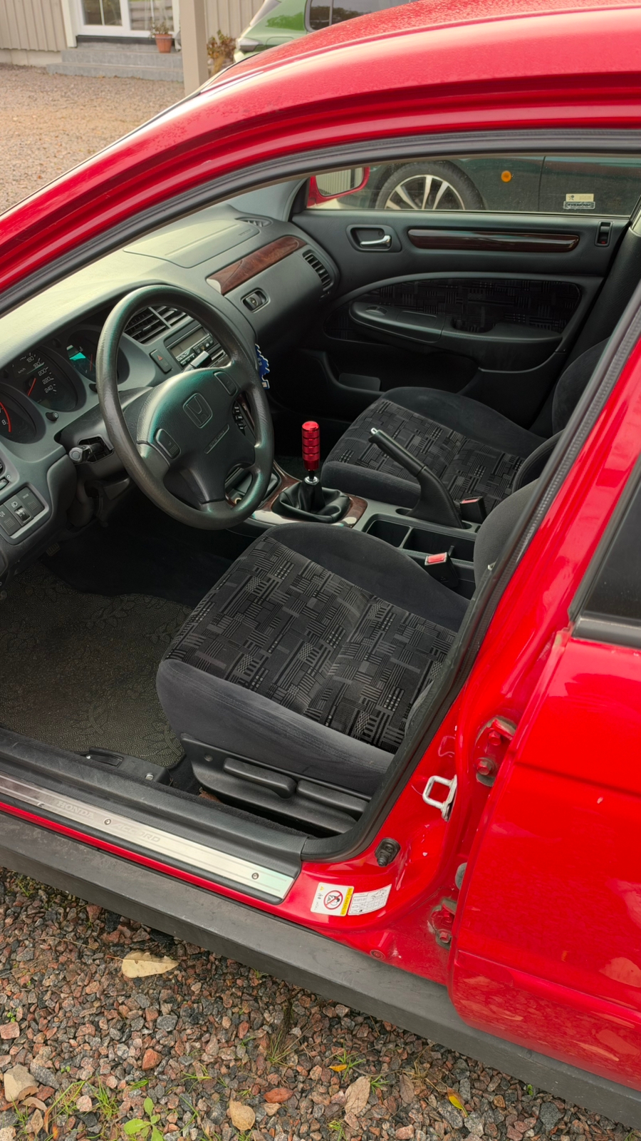 Honda Accord 2.0 Manuell 1999, bild 4/5