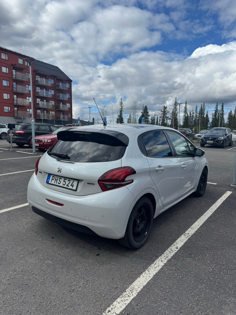 Peugeot 208 2017, bild 6/7