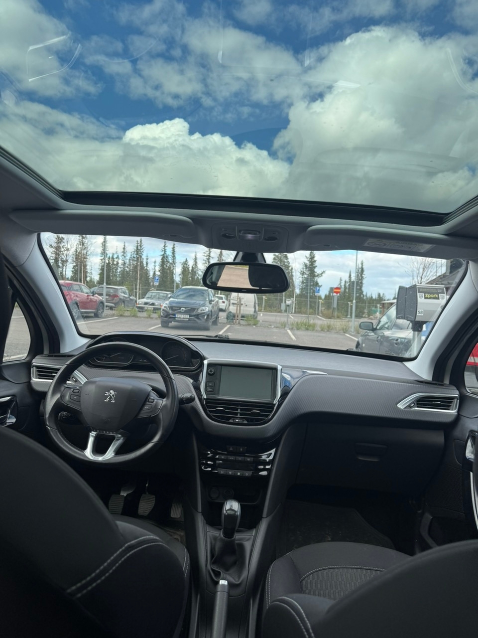 Peugeot 208 2017, bild 7/7