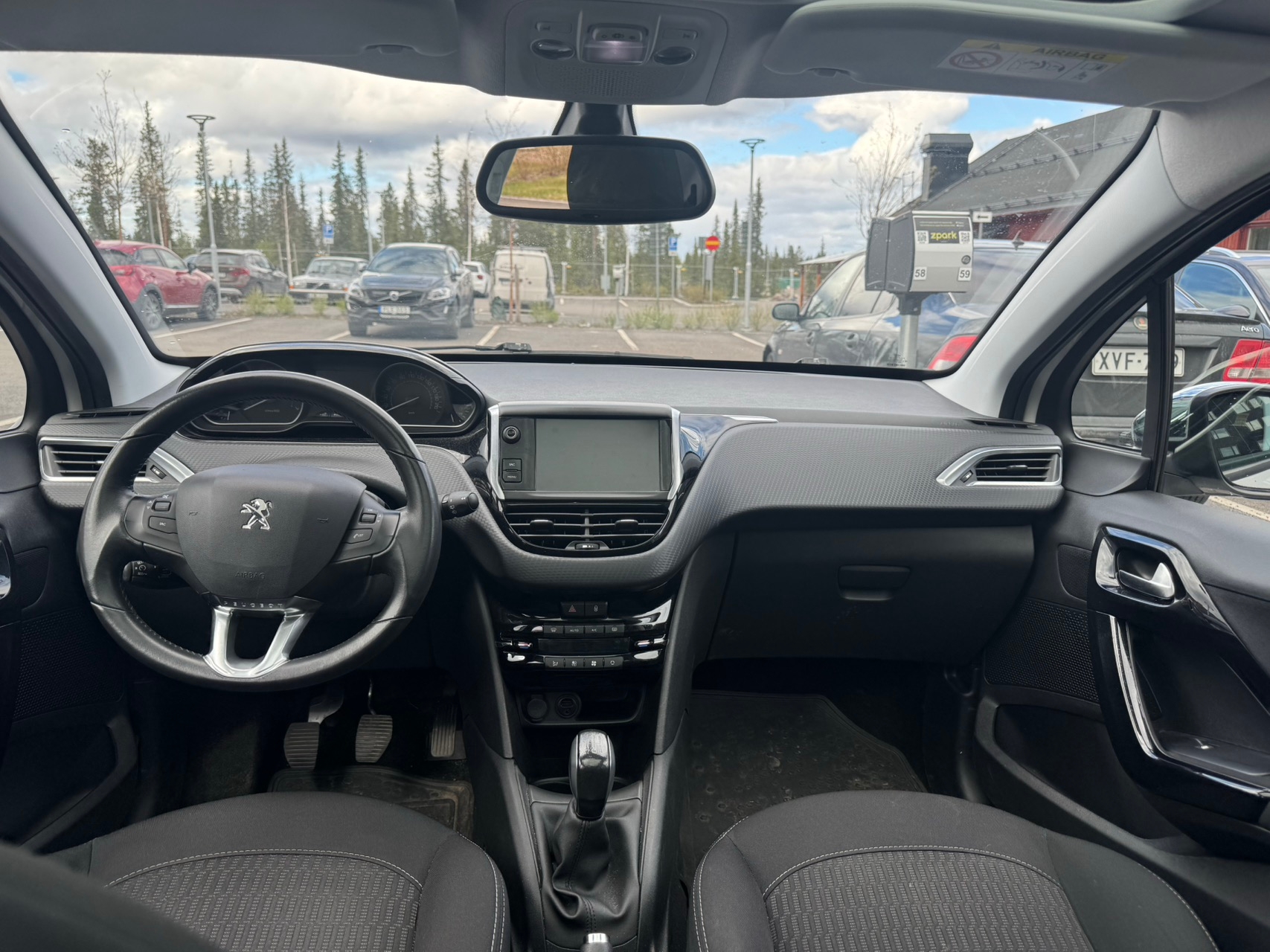 Peugeot 208 2017, bild 4/7
