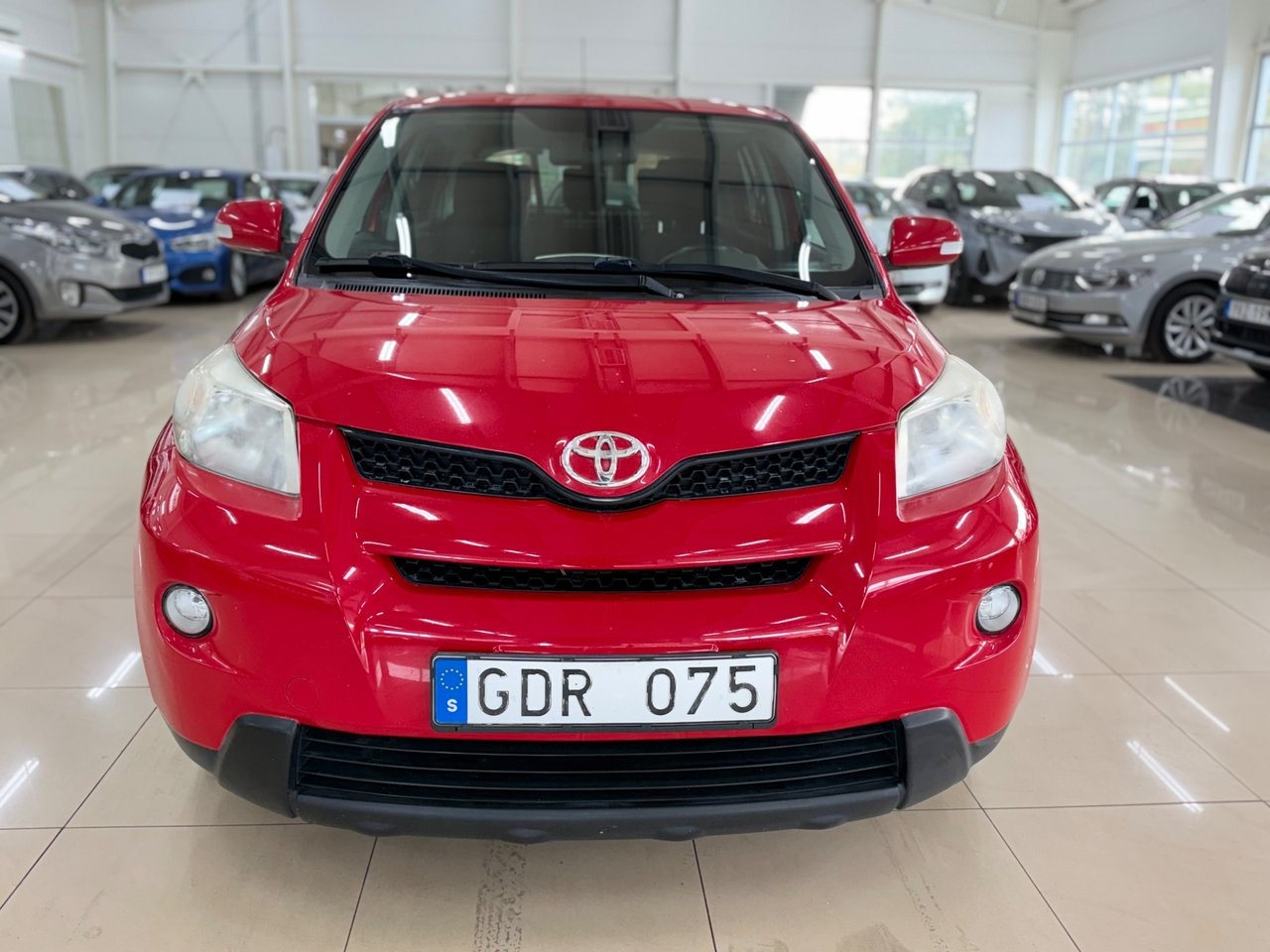 Toyota Urban Cruiser 1.4 D-4D Bra skick 2009, bild 2/10