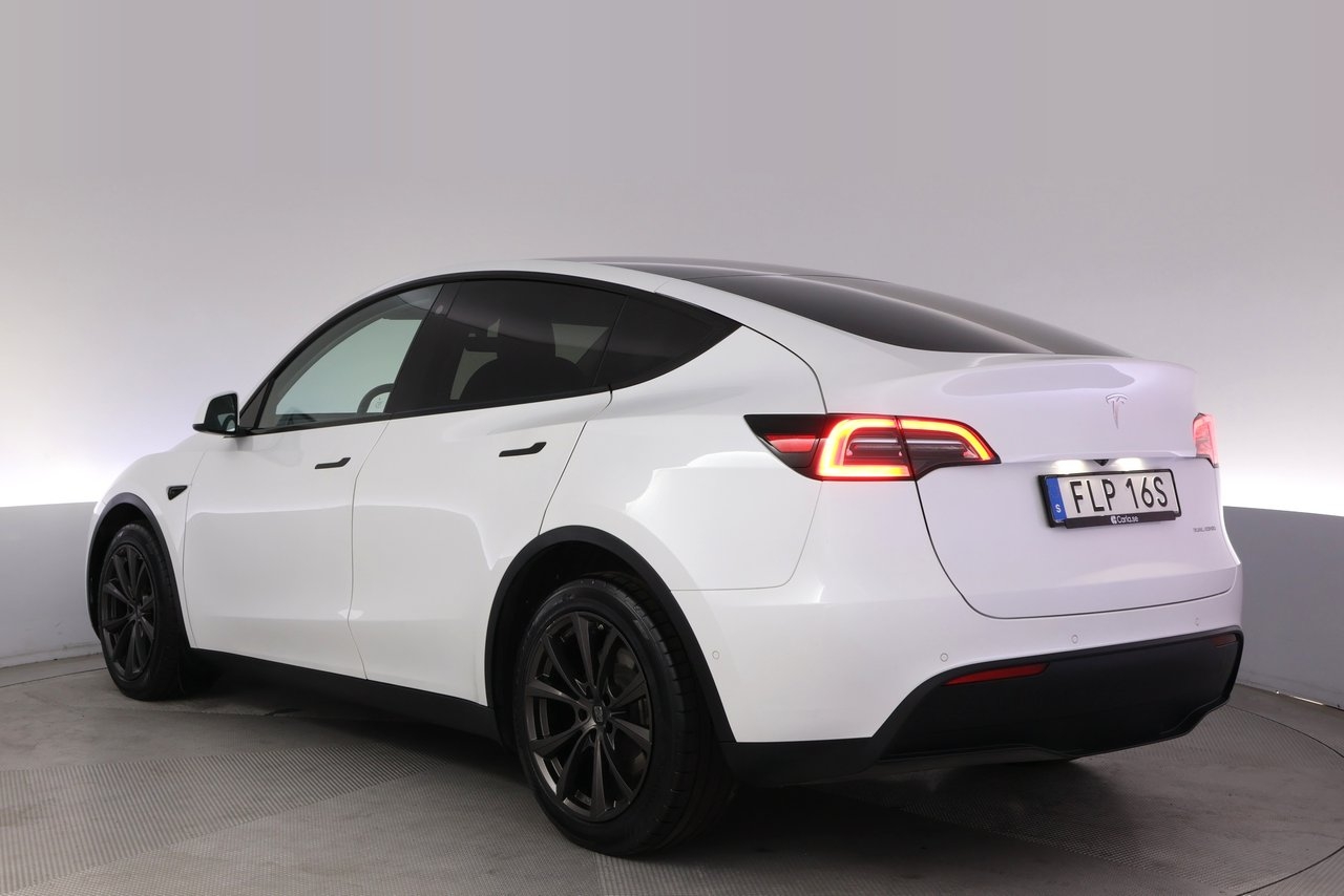 Tesla Model Y Long Range AWD Autopilot 2021, bild 4/10