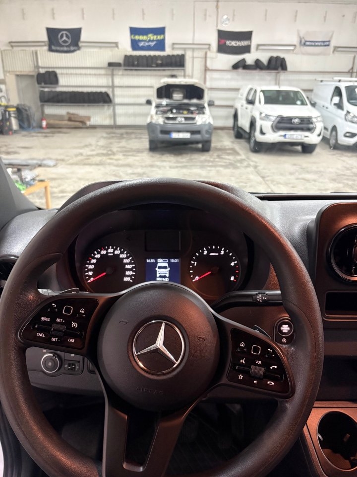 Mercedes-Benz Sprinter 2022, bild 7/10
