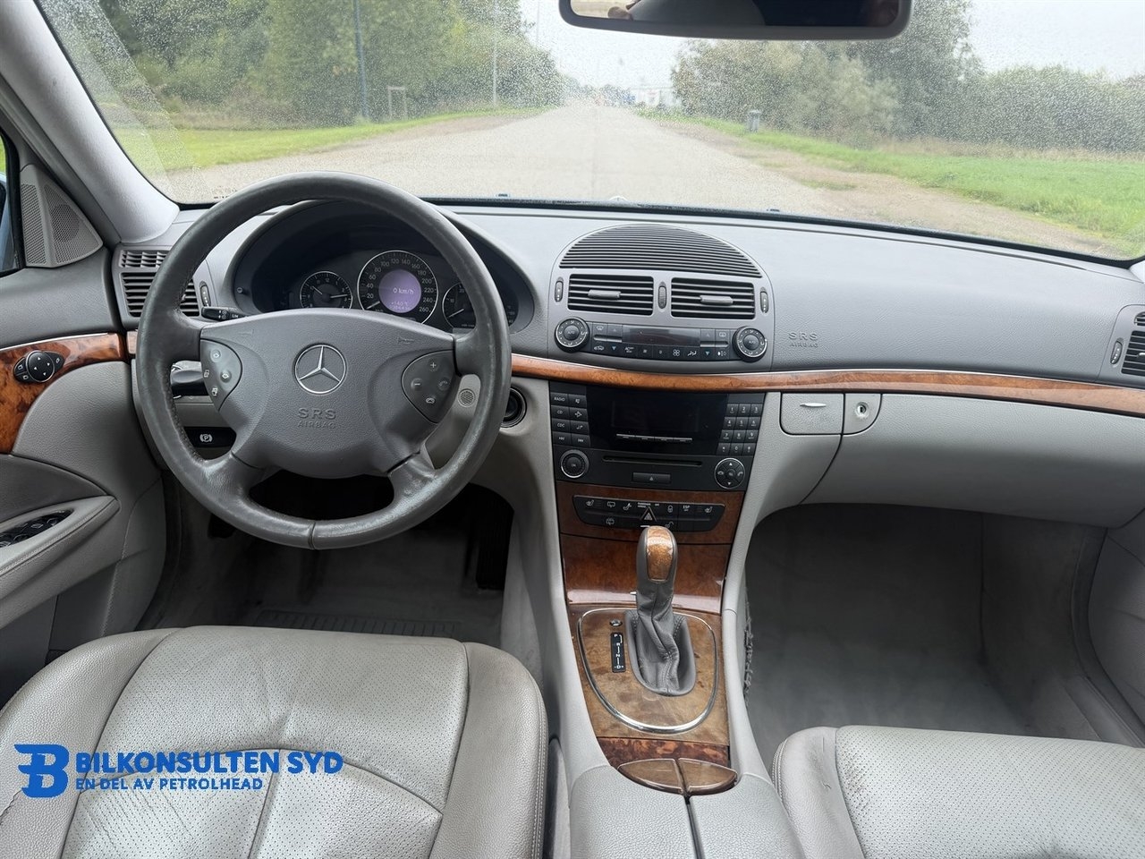 Mercedes-Benz E 2003, bild 7/10