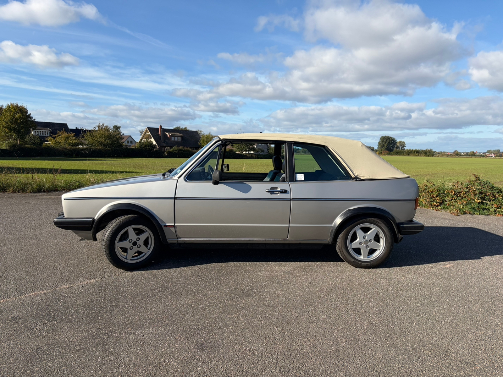Volkswagen Golf I Cabriolet 1.8 Manuell 1985, bild 3/10