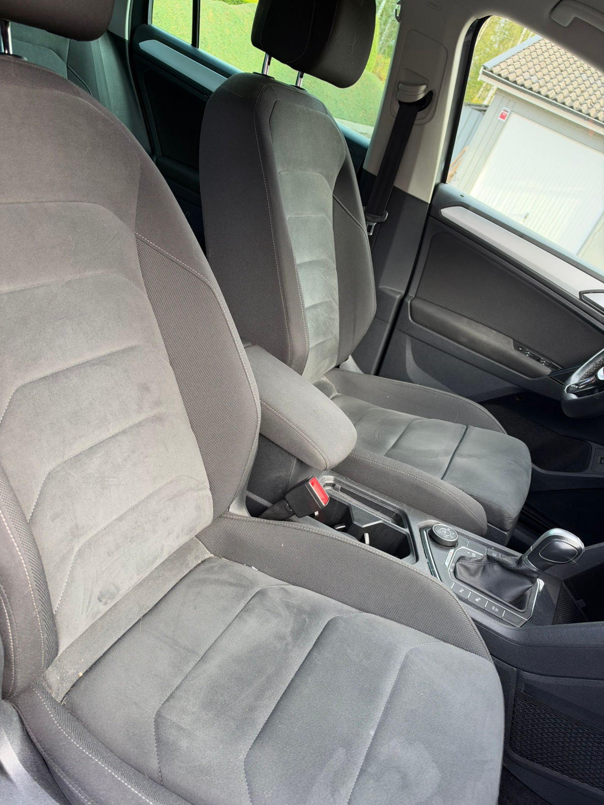 Volkswagen Tiguan 2019, bild 4/6