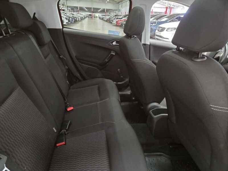 Peugeot 208 2017, bild 5/10