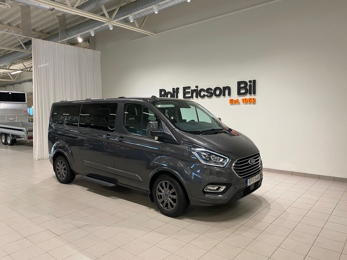 Ford Tourneo Custom 320