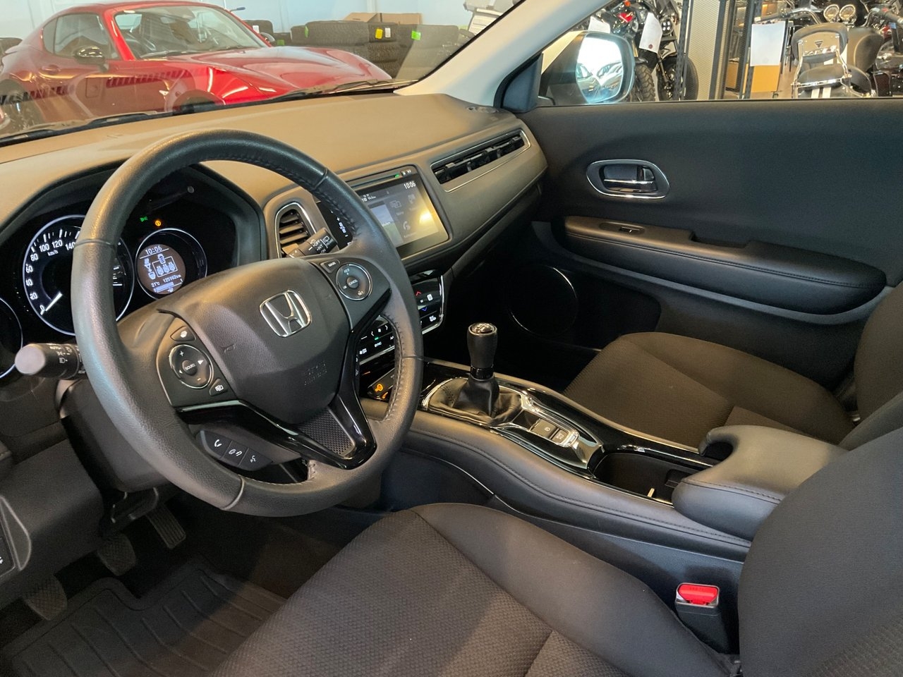 Honda HR-V 2017, bild 7/10