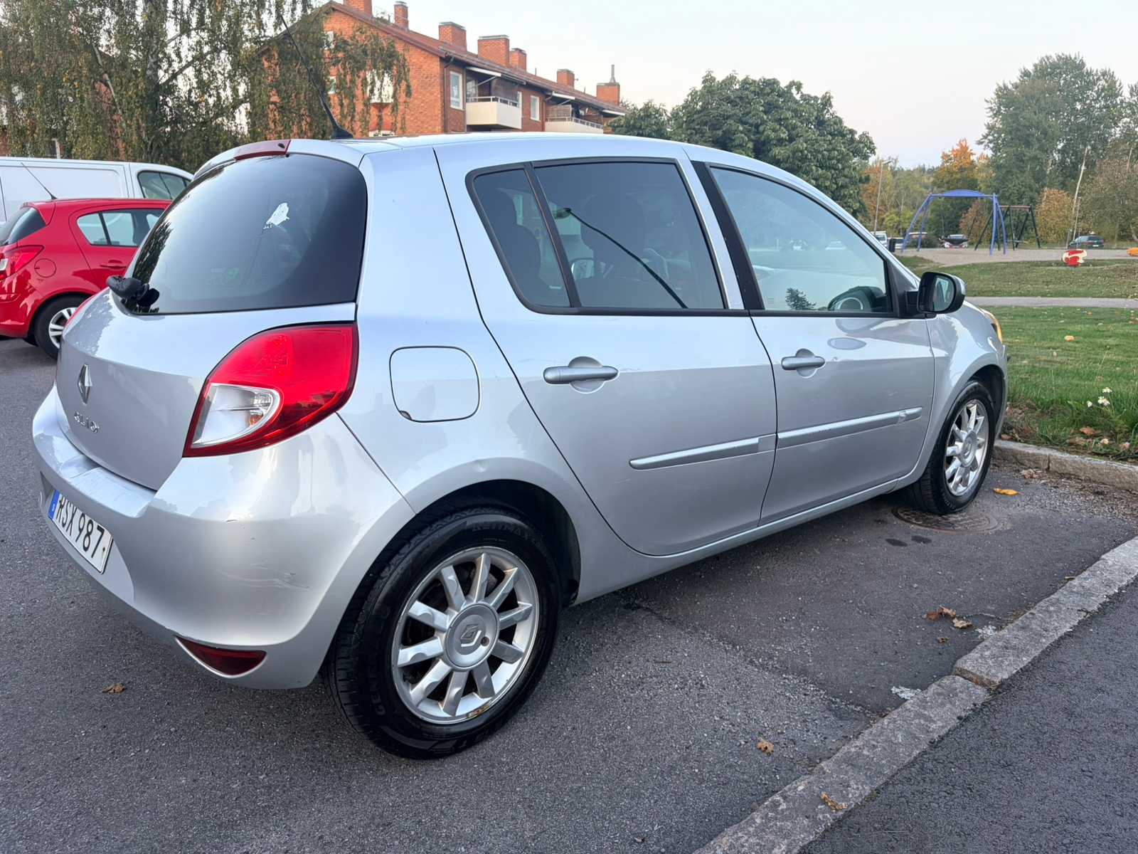 Renault Clio 2011, bild 4/7