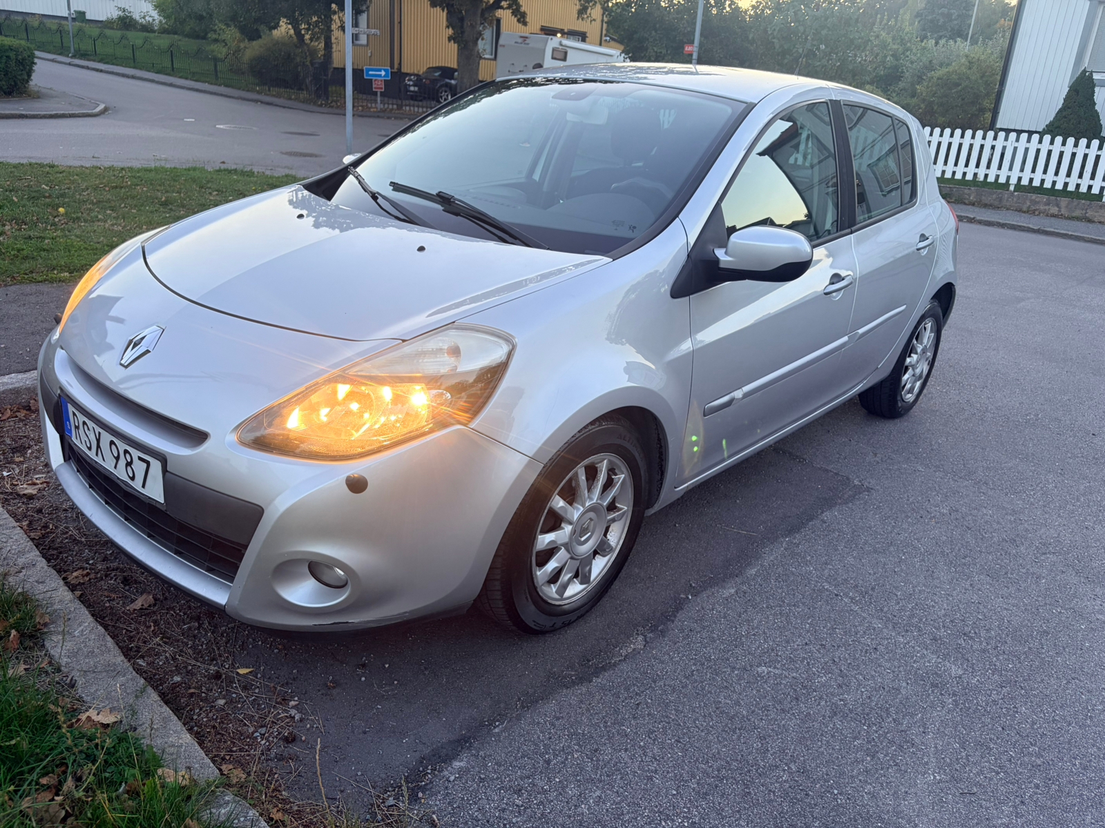 Renault Clio 2011, bild 3/7