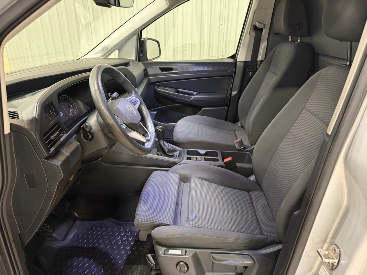Volkswagen Caddy 2023, bild 7/10