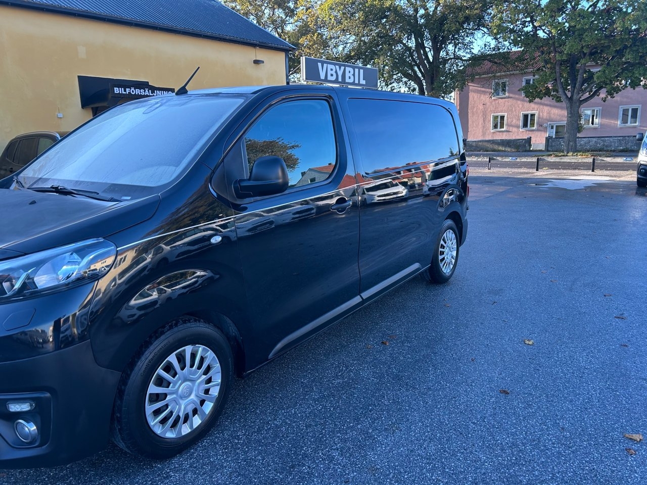 Toyota Proace 2.0 D-4D Euro 6 L2 177 Hk 2017, bild 2/10
