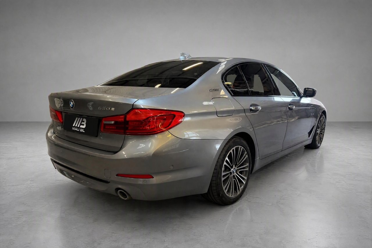 BMW 530 2017, bild 3/10