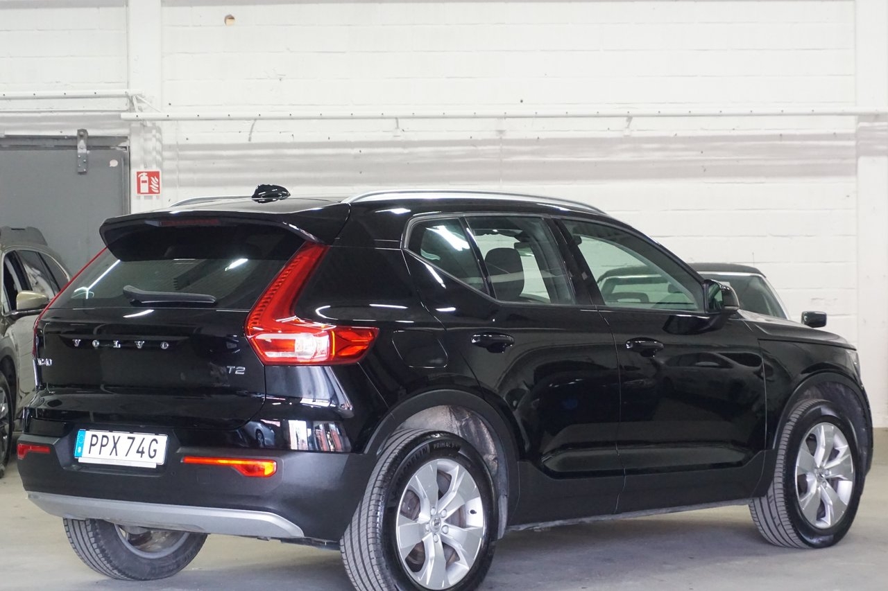 Volvo XC40 T2 Momentum 2022, bild 7/10