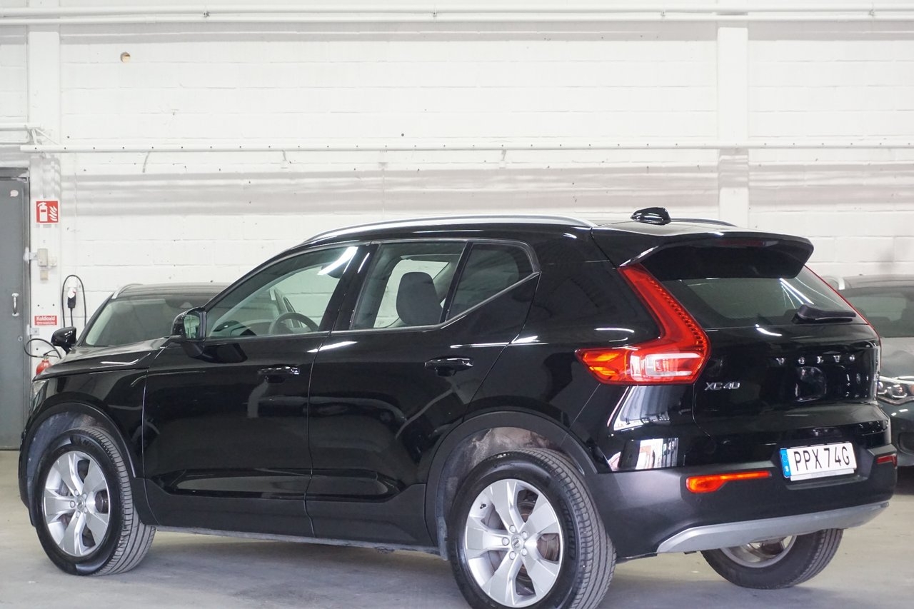 Volvo XC40 T2 Momentum 2022, bild 3/10