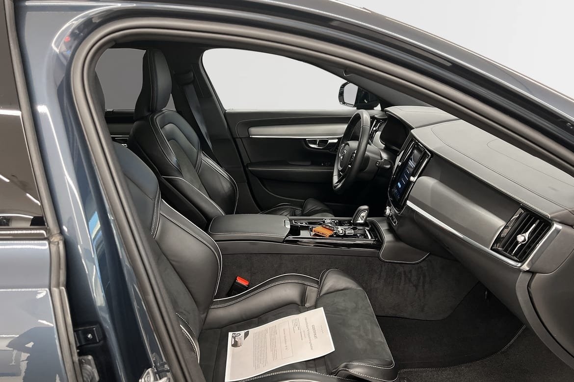 Volvo V90 Recharge T8 R-Design 2022, bild 5/10