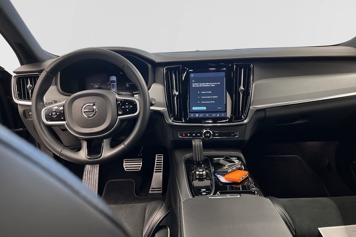 Volvo V90 Recharge T8 R-Design 2022, bild 6/10