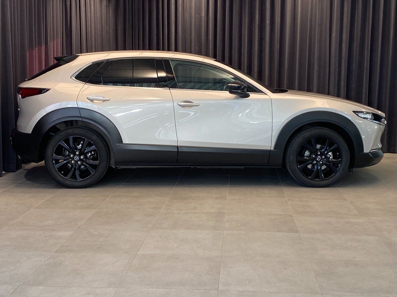 Mazda CX-30 2022, bild 5/10